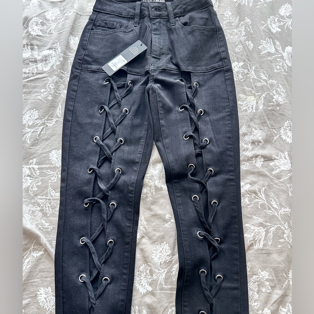 Fashion nova Bottle service lace up jeans - Black size 1